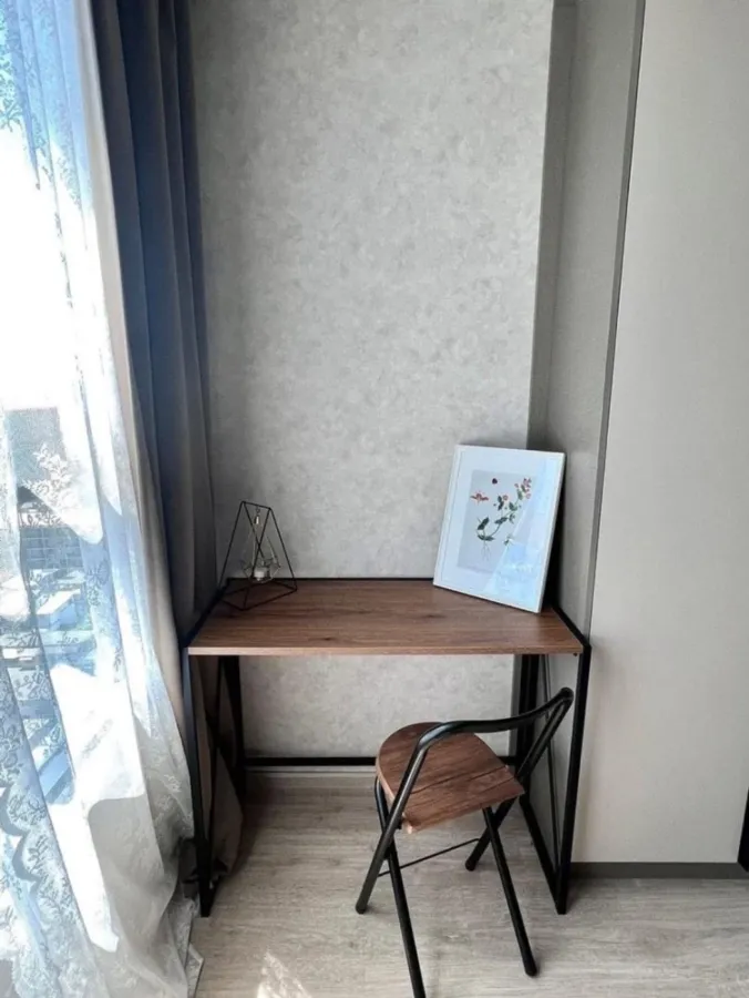 For rent: Ideo Sathorn-Wongwian Yai, 19th floor, fully furnished, ready to move in. If interested, hurry and reserve now.
