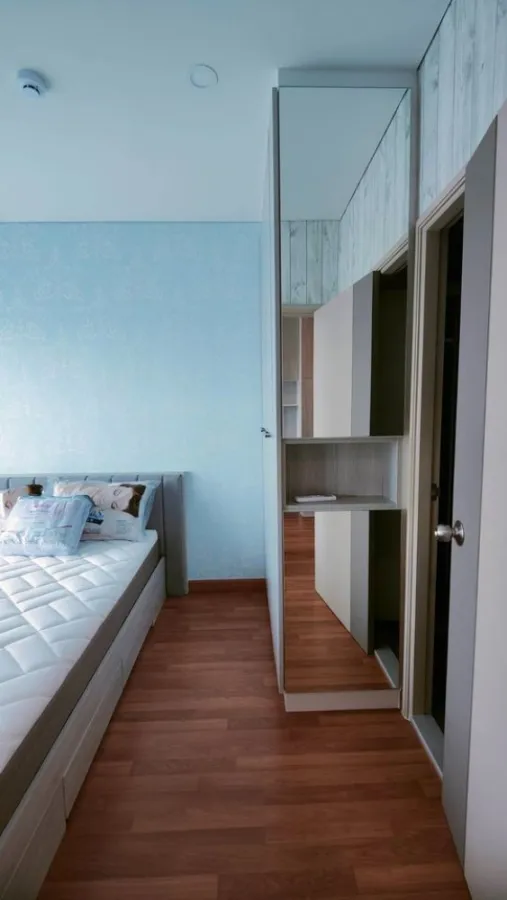 For rent Lumpini Place Taopoon Interchange Built-in in the whole room Modern and vintage style, must be reserved.