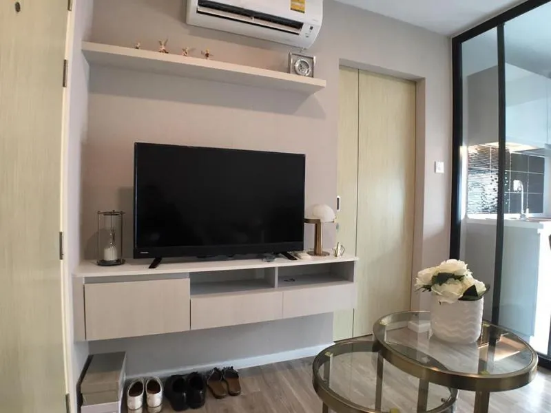 ว้าวว ห้องแต่งสวยๆ ให้เช่ามาแล้วที่ Kensington Pahol-Kaset Private View เฟอร์ครบเข้าอยู่ได้เลย