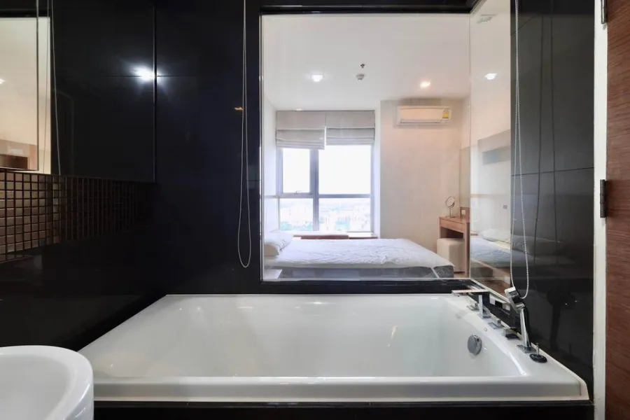 Condo for rent, The Rhythm Sukhumvit 50, nice room, wide size, high floor, good price, don't miss it