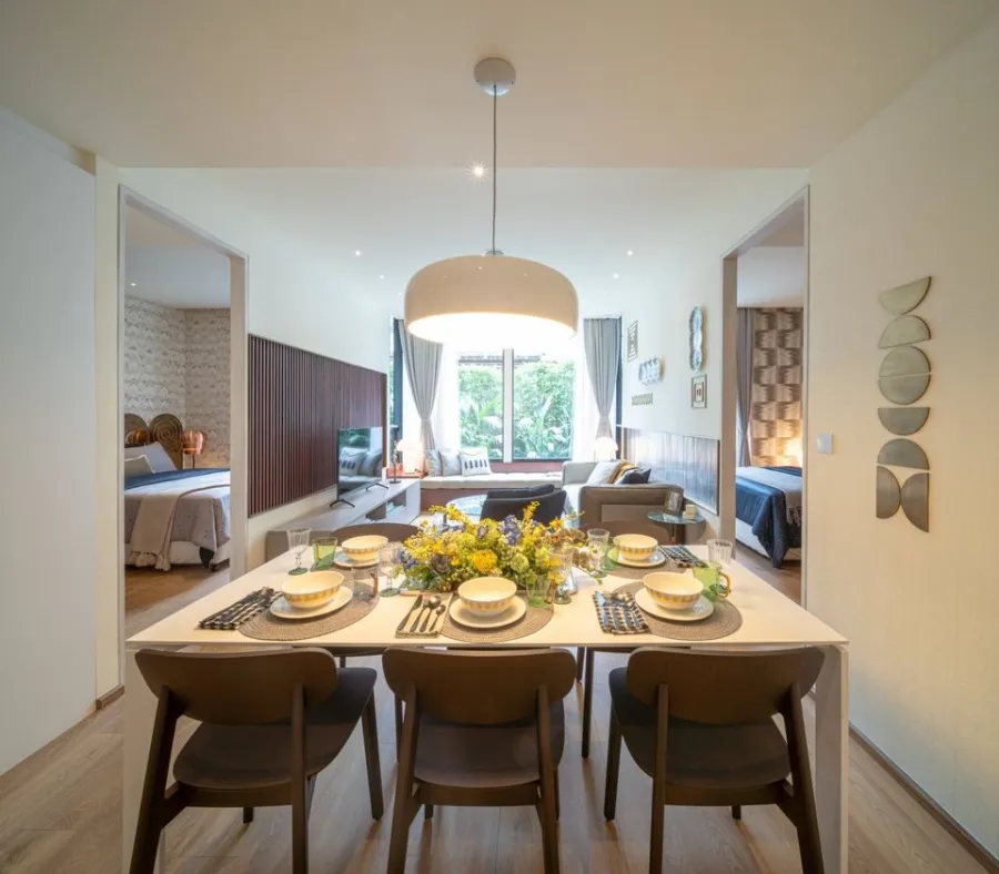 Selling down payment Noble Form Thonglor, 36th floor, very high, amazing city view, excellent room plan, very worth booking