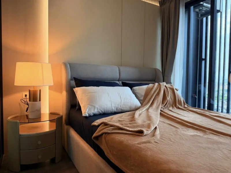 ให้เช่า Ideo Sukhumvit - Rama 4 ตกแต่งสไตล์โมเดิร์น ด้วยวัสดุคุณภาพสูง พร้อมเฟอร์นิเจอร์บิวท์อิน ห้ามพลาด