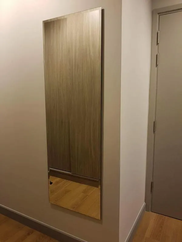 Chapter One Midtown 24 for rent, the room is complete. The view is not obstructed. It's close to the train station too. Book now!!!