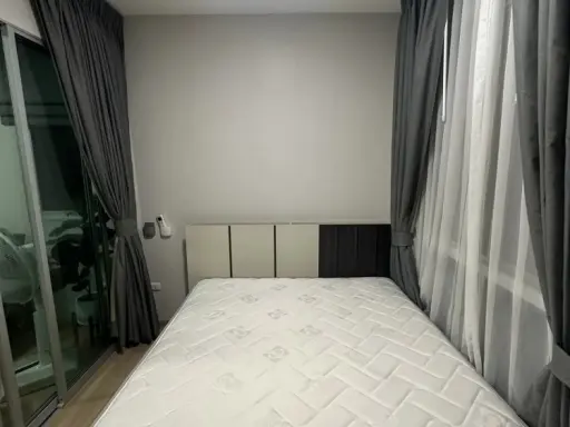 For rent, Plum Condo Mix Chaengwattana, 6th floor, corner room, fully furnished, beautiful room, ready to move in. Hurry up before it's out of hand.