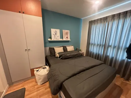 For rent, Lumpini Ville Suksawat Rama 2, fully furnished room, ready to move in. The room looks very good, affordable price, hurry to book.
