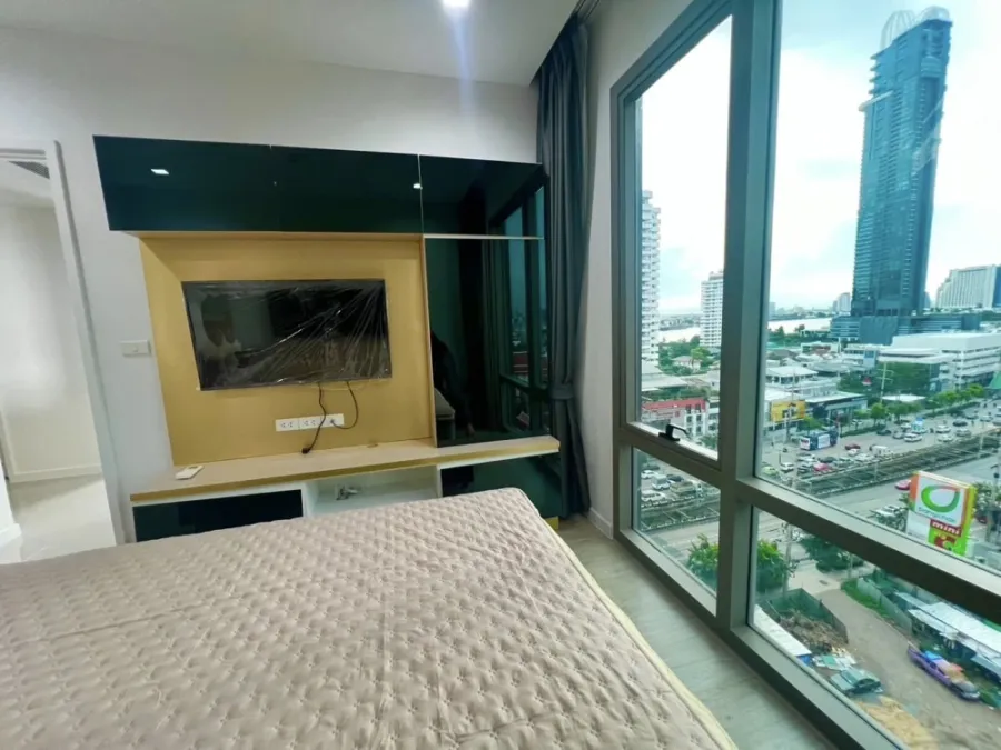 ขาย ให้เช่า Star View ห้องมุมคนไม่พลุกพล่าน มาพร้อมพื้นที่ใช้สอยเยอะ มองเห็นวิวสวย ไม่บล็อค จองเลย