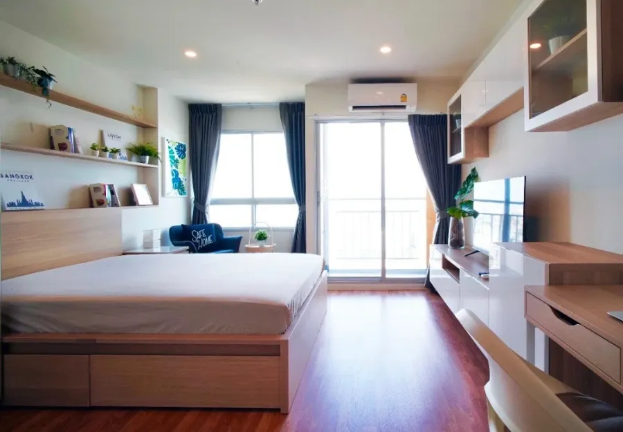 For rent: Lumpini Ville Pattanakarn-Srinakarin, 31st floor, fully furnished, very livable. Book now!