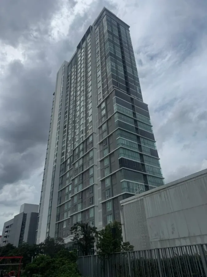 For sale: De Lapis Charan 81, 14th floor, partitioned room, fully furnished, reserve now, don't miss out.