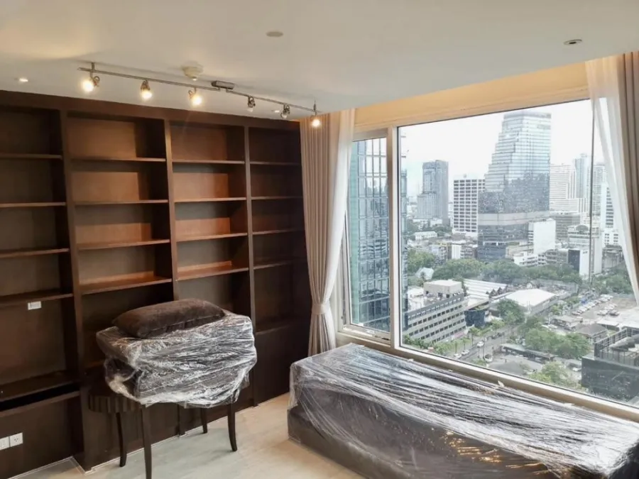 For rent, The Infinity, 19th floor, open view, complete with furniture and electrical appliances. Hurry up and book now. Don't miss it.