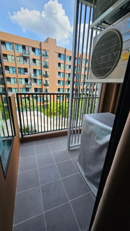 For rent: Cave Town Colony, with balcony, pool view, built-in room, complete electrical appliances, ready to move in, hurry and book now.