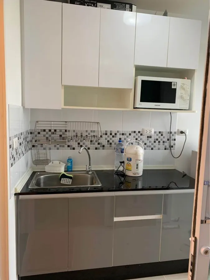 For rent: Unio Charan 3, hanging storage cabinet, can hold a lot of stuff, white furniture, very cool tone, must reserve now.