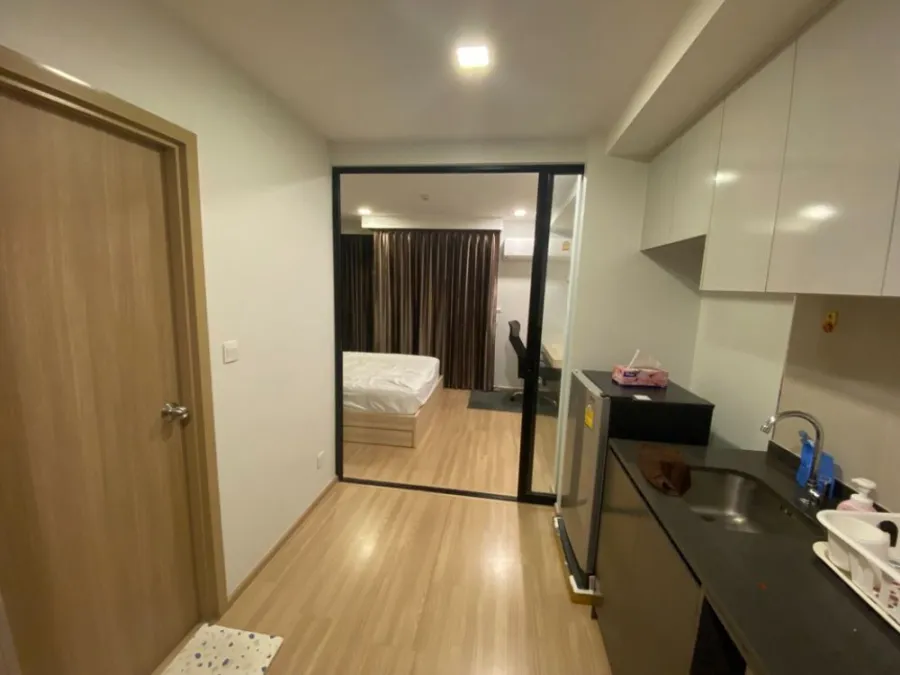 ให้เช่า มาเอสโตร 07 อนุเสาวรีย์ชัย ห้องสตูดิโอ 27 ตรม. ห้องตกแต่งเรียบๆ แต่น่าอยู่สุดๆ ย้ายเลย ด่วนๆ