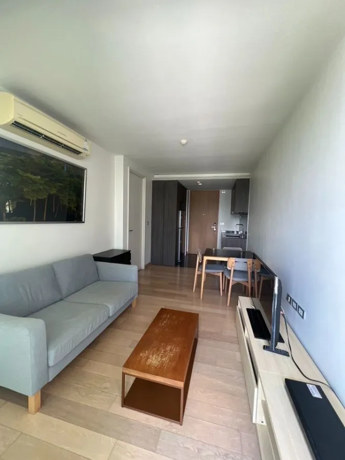 ขาย ให้เช่า Via 49 Condominium 1 ห้องนอน 1 ห้องน้ำ ชั้น 7 ราคาไม่แรง บอกเลยว่าอย่าพลาด