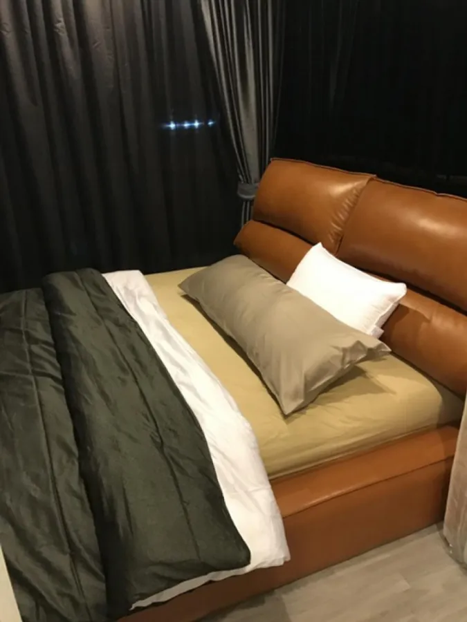 Condo for sale, The Room Sathorn - St. Louis, prime location, convenient transportation, book now !!