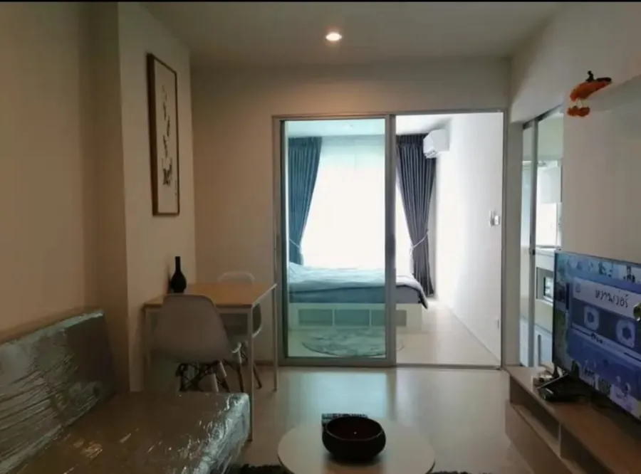 For rent: The Kith Plus Phahonyothin-Khu Khot, 6th floor, partition room, fully furnished, ready to move in. Hurry and reserve now. Don't wait.