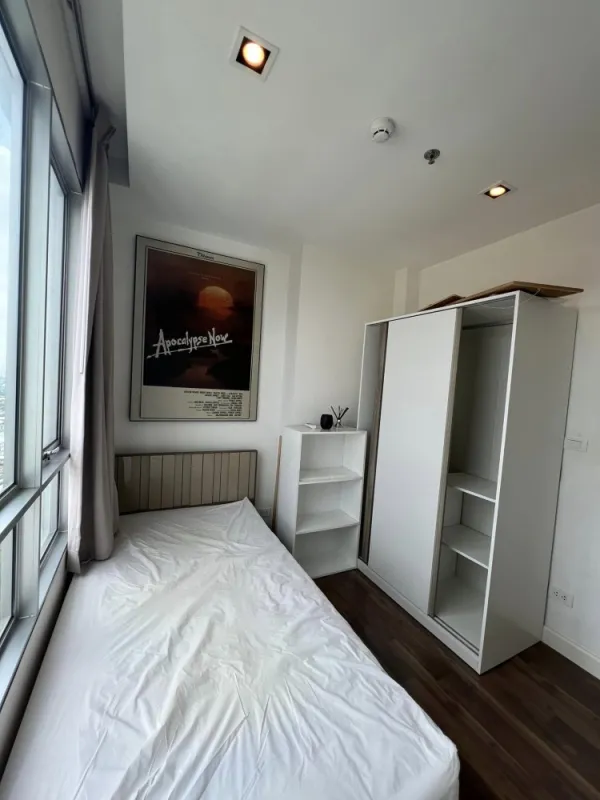 ขายให้เช่า The Room Sathorn-Taksin ชั้น 19 วิวเมืองสุดปัง บรรยากาศดีมาก ฮวงจุ้ยดีมาก ห้ามพลาดเด็ดขาด