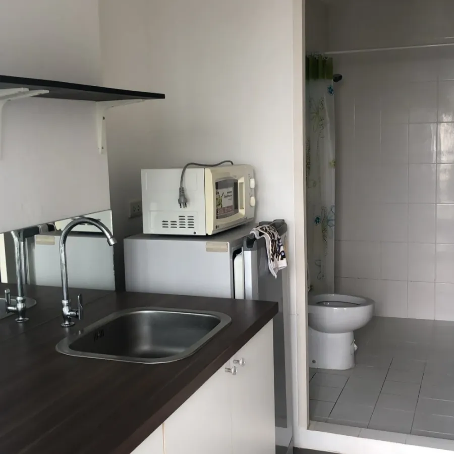 Condo for sale, The Tree Bang Pho Station, 15th floor, north, Rama 7 bridge view. Put wallpaper in the whole room