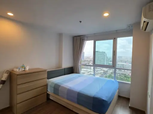 For rent: U Delight @ Talatphlu Station, room on the 20th floor, very high, fully furnished, must arrange.