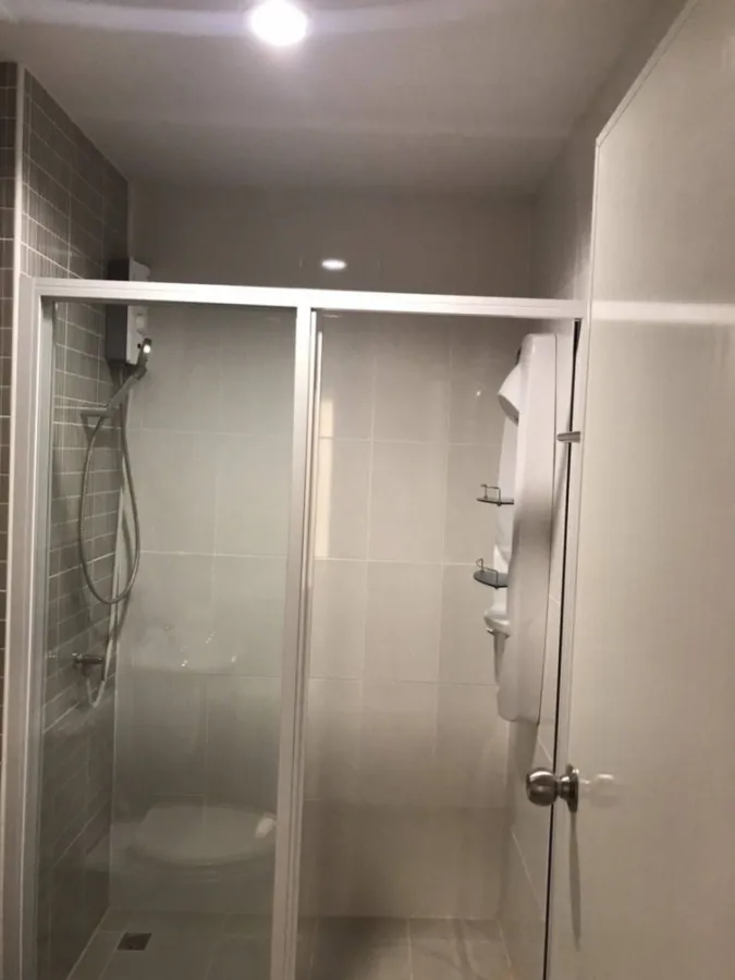 Sale/rent!! Condo Regent Home Bangson, 28th floor, Building B, fully furnished, very beautiful room, ready to move in, don't miss it!!