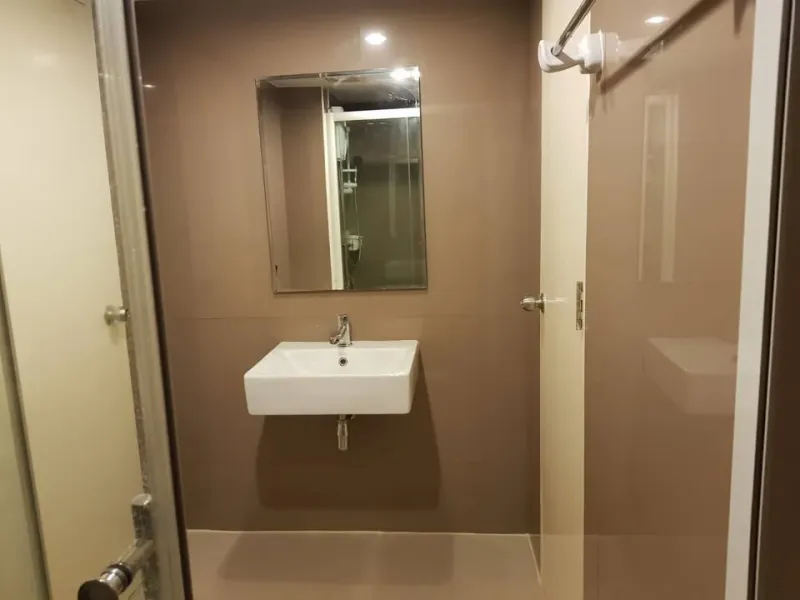 ขาย Swift Condo ห้องกว้างพร้อมอยู่ เฟอร์พร้อม จองเลย