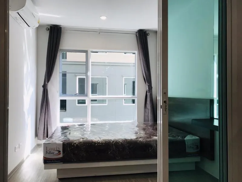 Condo for rent, Regent Home Sukhumvit 97/1, beautiful room, very new furniture, digital door, a lot of furniture, there is a washing machine, do not miss it.