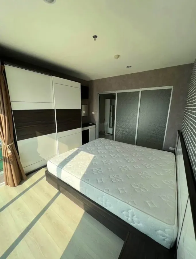 ปล่อยเช่า แอสปาย สุขุมวิท 48 ห้องกว้างมีพื้นที่ใช้สอยเพียบ ตกแต่งวอลเปเปอร์รอบห้องปังๆ จองด่วนจ้า