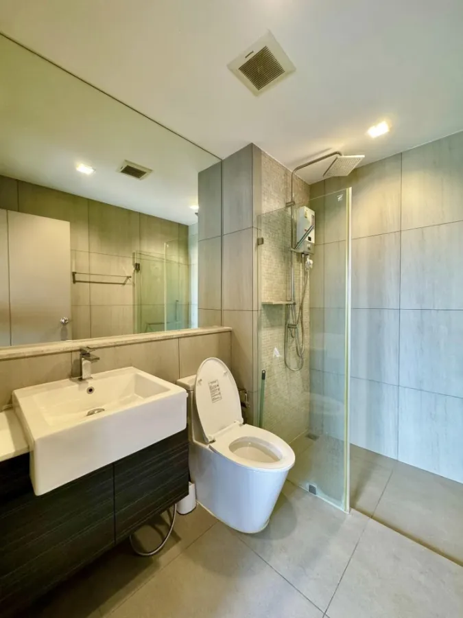 ขายคอนโด The politan rive ตำแหน่งห้องดีที่สุด Built-in Luxury style รีบมาซื้อเลย อย่าพลาดโอกาส