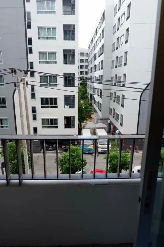 ขาย/ให้เช่า เอลลิโอ สุขุมวิท 64 พื้นที่ 22 ตรม. พร้อมเฟอร์ มีที่จอดรถ ใกล้bts ไม่รีบเสียใจนะคะ​ 