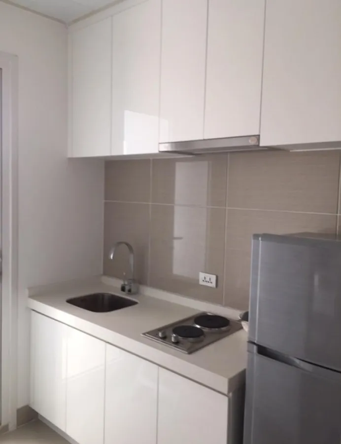 For rent!! Condo T.C. Green, 9th floor, Building A, corner room, fully furnished, don't miss it!!
