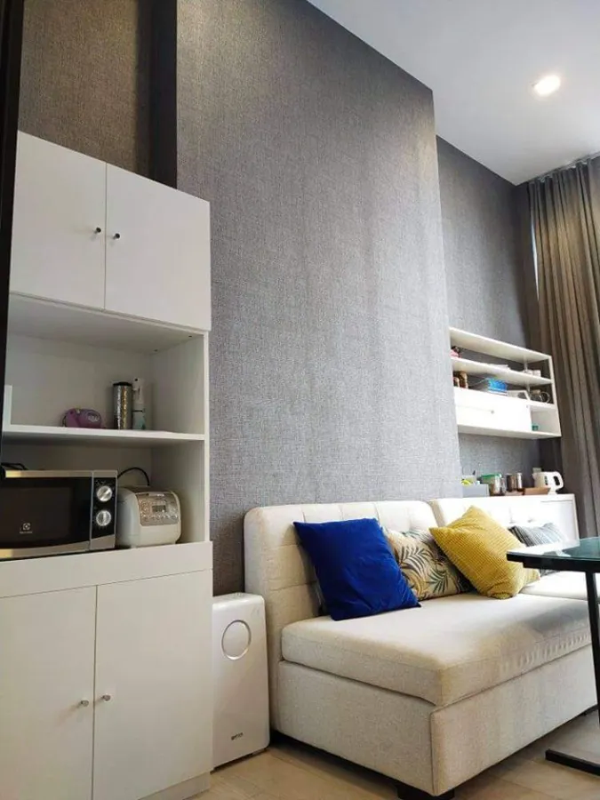 ขายด่วน คอนโด ชีวาทัย เรสซิเดนซ์ อโศก ห้อง Duplex เพดานสูง 3.6ม. ชั้นสูงกำลังดี ห้องสวยมาก จองเลย
