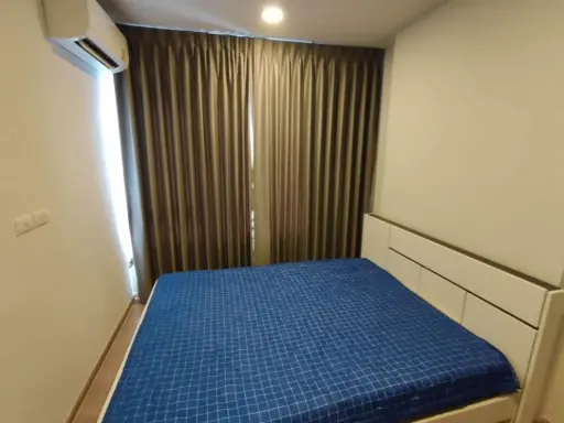 Condo for rent, Chewathai Pinklao, fully furnished. Partition room Hurry up to reserve before you miss it. Hurry up.