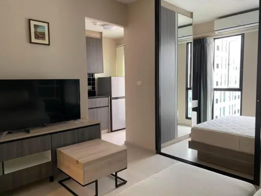 ขาย ยูนิโอ สุขุมวิท 72 ห้องมุม พร้อมเฟอร์นิเจอร์และเครื่องใช้ไฟฟ้าครบ สนใจจองเลย ด่วนๆ images