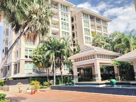 ขาย The Bangkok Narathiwas Ratchanakarint ห้องพร้อมอยู่ เฟอร์พร้อม กว้างขวางอยู่สบาย จองเลย