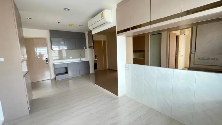ขาย/เช่า คอนโด ริทึ่ม อโศก 2 ชั้น 16 ห้องใหม่ 2 ห้องนอน พร้อมอยู่ ใกล้ MRT ราคาสุดคุ้ม อย่ารอช้า!!