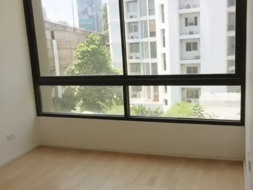 ขายถูก คอนโด The Nest เพลินจิต ห้องเปล่า มีครัวแบบ fully fitted มาเป็นเจ้าของได้แล้ววันนี้ images