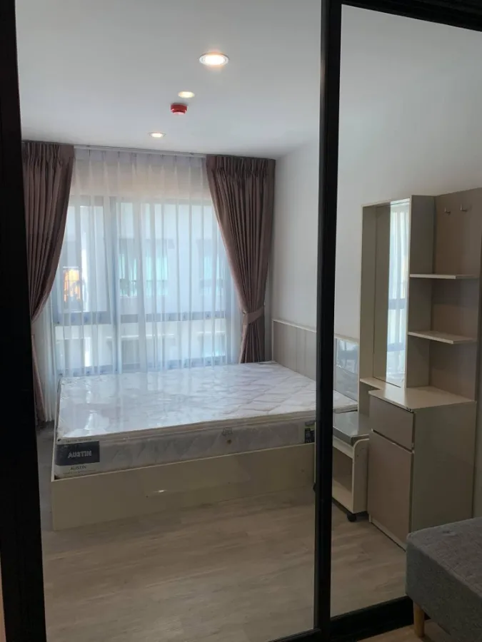 ให้เช่า คอนโด รีช พหลโยธิน 52 ชั้น 6 .ห้องริม ห้องใหม่ ทุกอย่างครบครัน ลากกระเป๋าเข้าอยู่ได้เลย