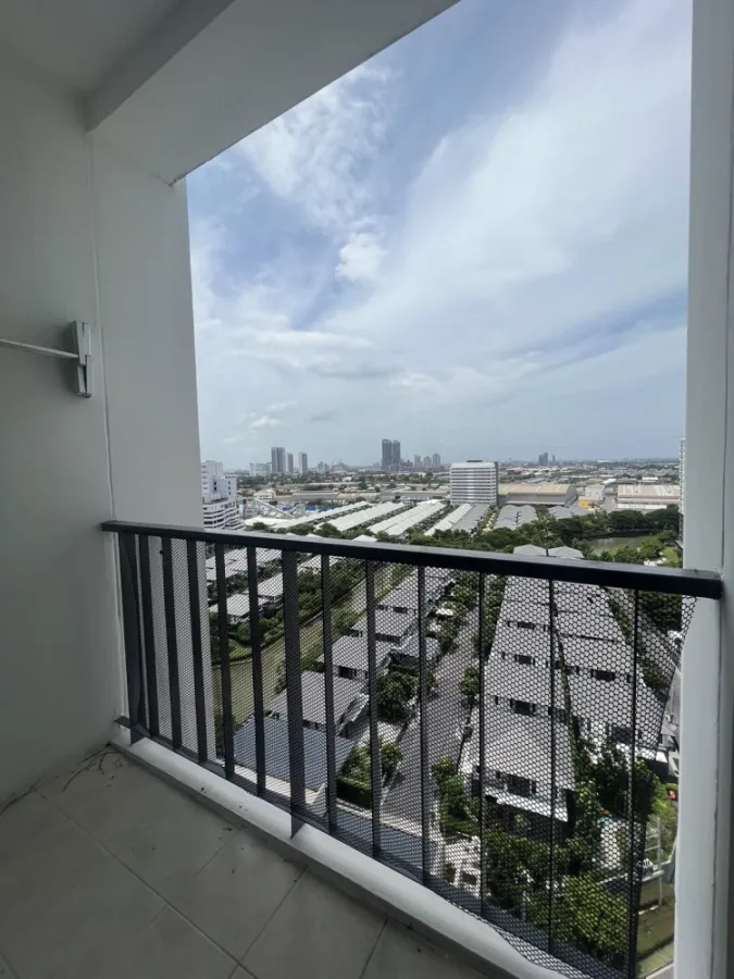 For rent, The Parkland Srinakarin, 16th floor, good view, open and airy, good appliances. Good like this, reserve now.