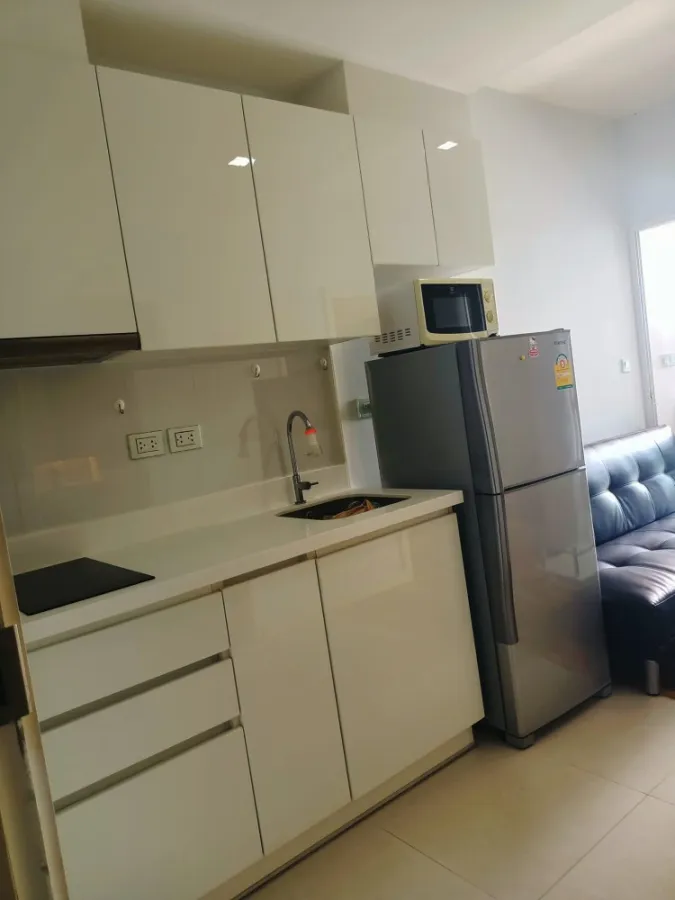 For sale, for rent!! Condolette Ice Ratchawithi, 31st floor, fully furnished, ready to move in. Urgent!!