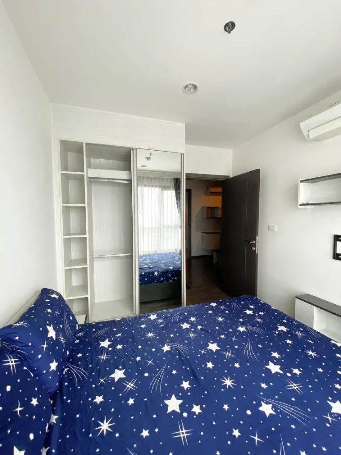 ให้เช่า The Base Park West Sukhumvit 77 ชั้นสูง ห้องตกแต่งครบ เตียงนอนนอนสบาย รีบจองด่วนๆ