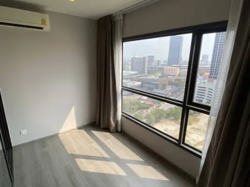 For rent: The Politan Aqua, 1 bedroom, 1 bathroom. Unobstructed view, beautiful Chao Phraya River view. Complete facilities. Book now!