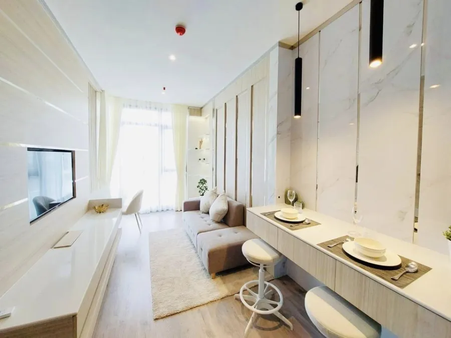 ให้เช่า ริทึ่ม เอกมัย เอสเตท ชั้น 8 วิวสวย Built-in ตกแต่งครบ บอกเลยว่าน่าอยู่สุดๆ จองเลย ห้ามพลาด