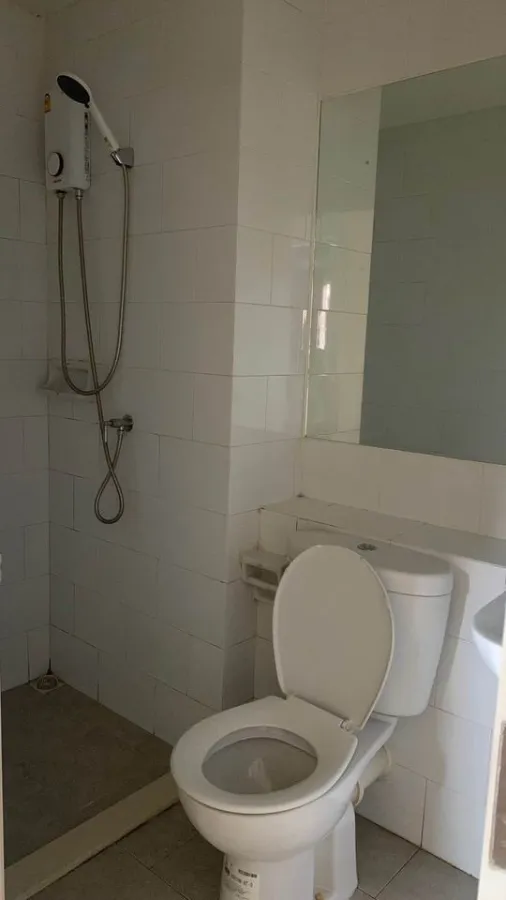 For rent: Plum Condo Bang Yai Station. The room is divided into proportions. Complete facilities, good price, book now.