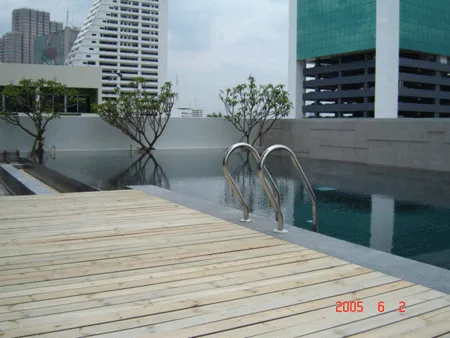 ให้เช่า คอนโด โนเบิล ไลท์ ห้อง Renovated ใหม่ ไม่จอง ไม่ได้แล้ว !!