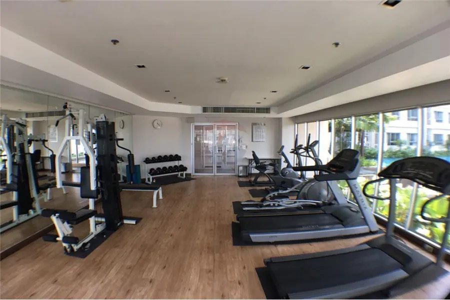 For sale: Condo One X Sathorn Narathiwat, corner room, has windows on 2 sides, good ventilation, book now before you miss out++