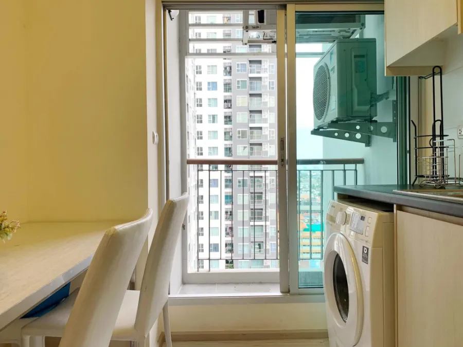 Quick sale!! Condo Aspire Rattanathibet 2, furniture + electrical appliances are complete, great price, hurry and book now!!