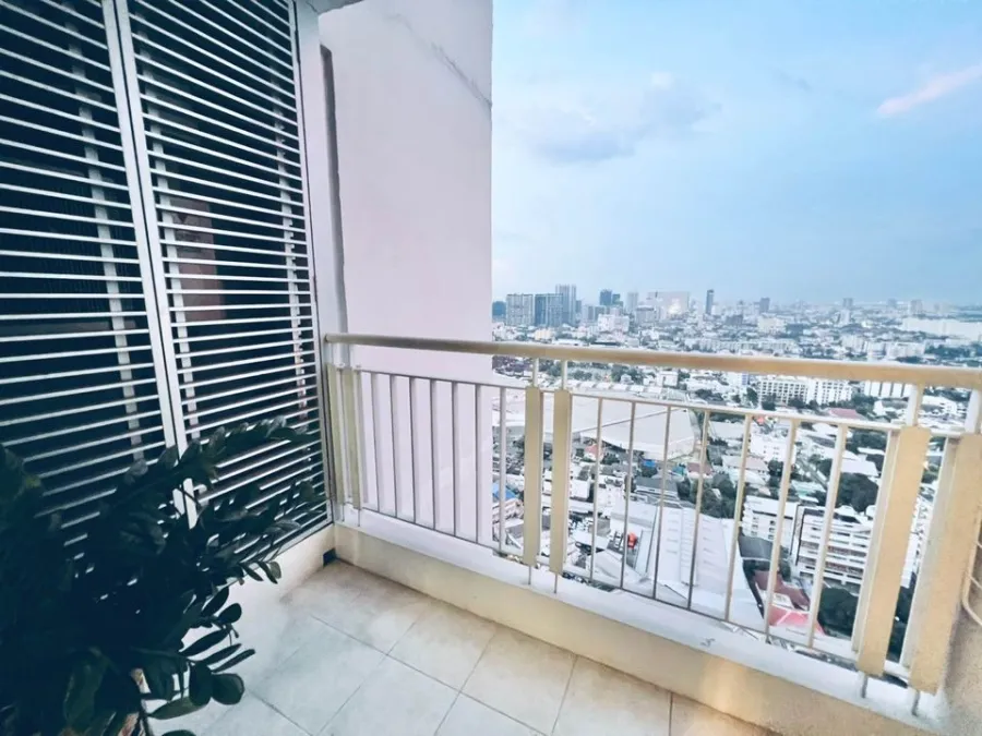 ขาย ให้เช่า คอนโด ไลฟ์ แอด ลาดพร้าว 18 ห้องตกแต่งโทนสีขาว วิวเมือง น่าอยู่ขนาดนี้ พลาดแล้วจะเสียใจ