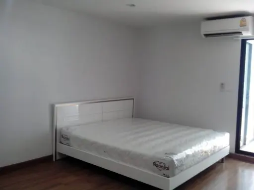 Condo for rent, Regent Home 18 Chaengwattana-Laksi, studio room, 4th floor, fully furnished, ready to move in. affordable price