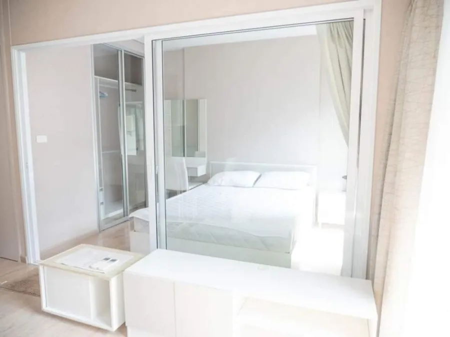 Condo for sale Parkland Petchkasem - Tha Phra, beautiful room, like new. This price is very worthwhile. Hurry up to reserve.