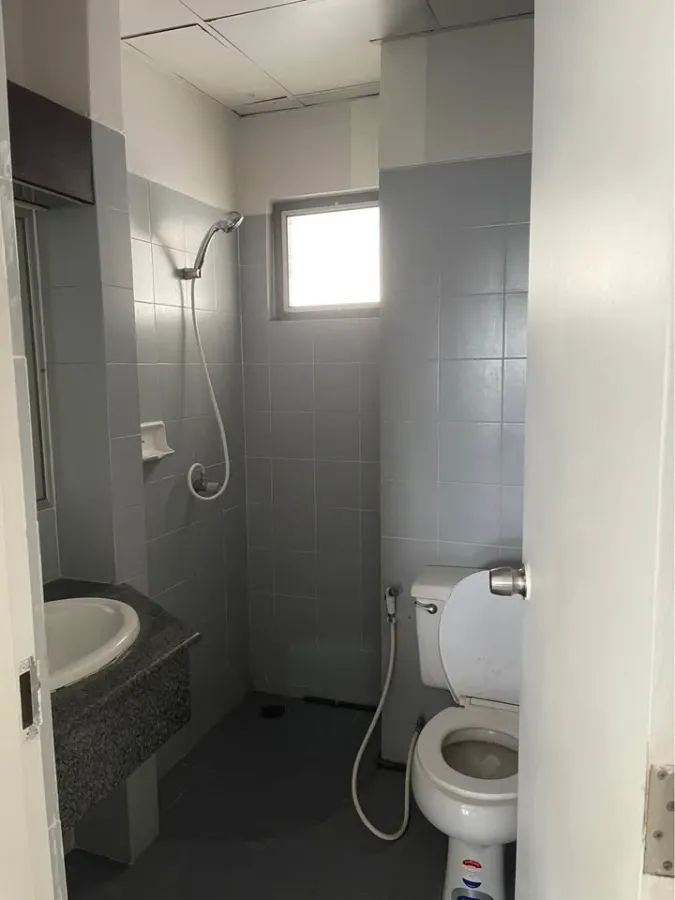 For rent: Garden Court, 6th floor, nice room, fully furnished, book now, hurry!
