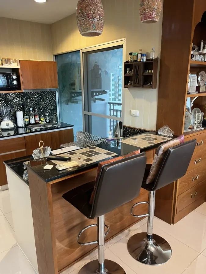 ขาย The Aspire Rama 4 ห้องกว้างพื้นที่ใช้สอยเยอะ บิ้วอินเฟอร์นิเจอร์อย่างดี วิวสวย ไม่ร้อน จองเลย